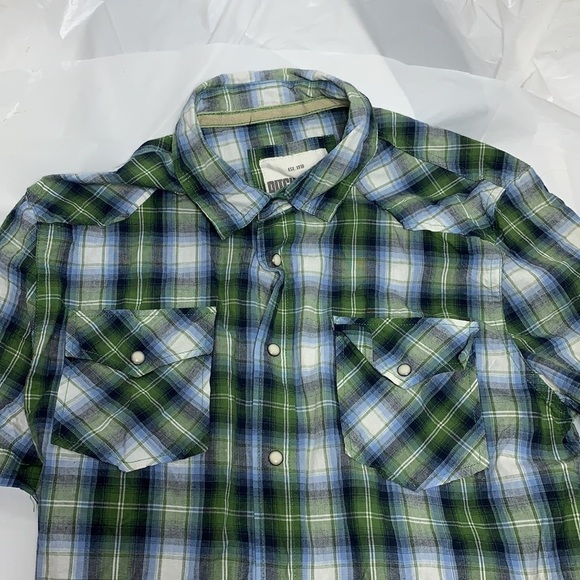 MEN’S Ditch Plains Green & Blue plaid snap down Short sleeve shirt Size M NWT - Picture 1 of 5